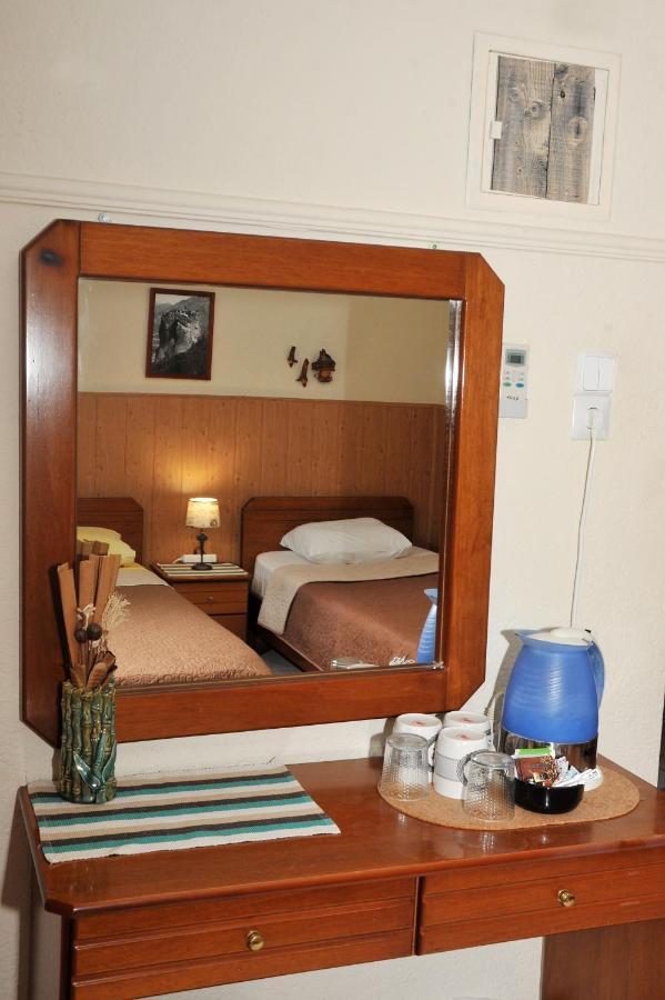 Guesthouse Bloutsos Rooms Кастракион Экстерьер фото